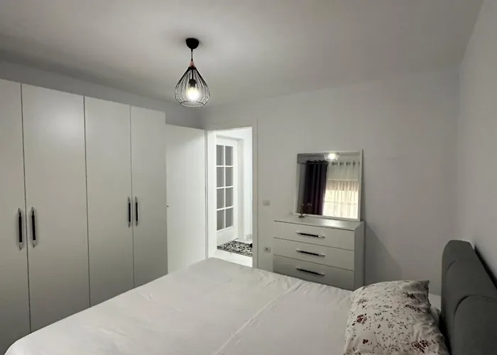 Appartement Elezi Centre *